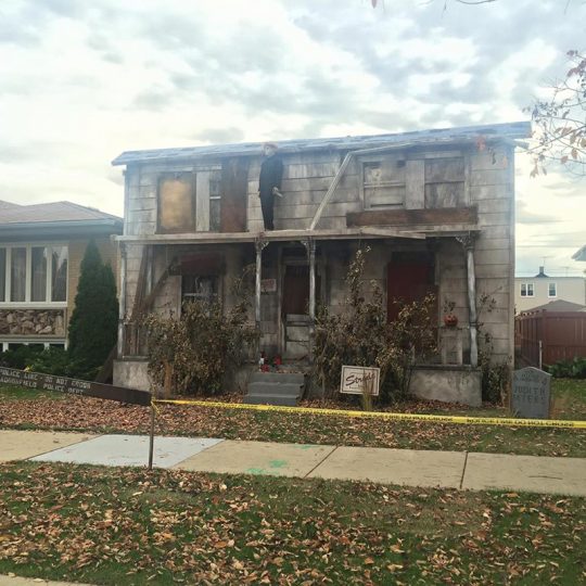 These people have WON Halloween with their Creepy Michael Myers House!