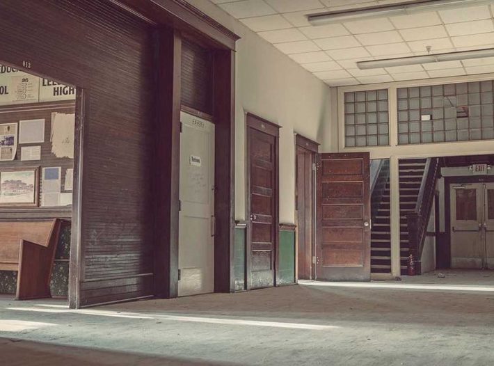 The Video of this creepy abandoned school in Florida is Stunning!